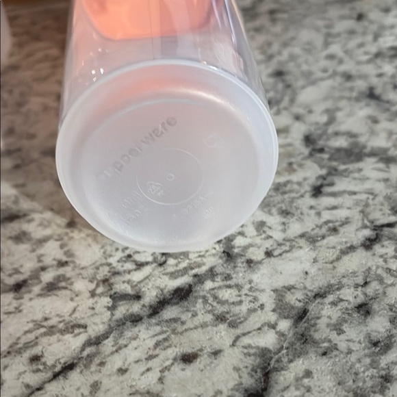 Orange Lid Storage Containers - Picture 3 of 6